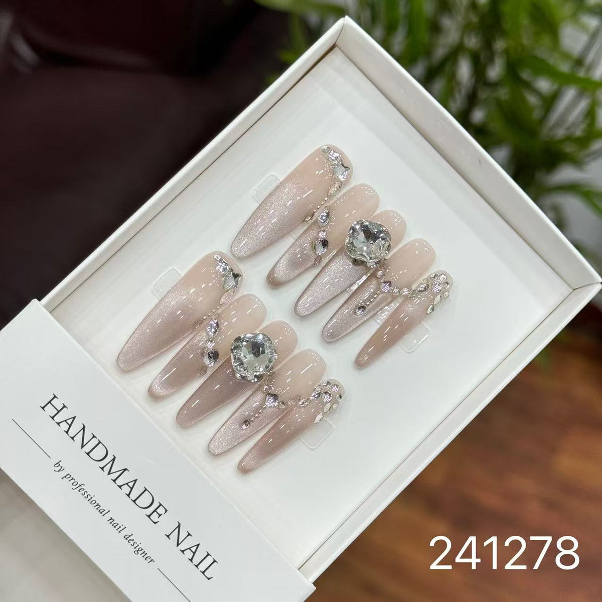 1029- Handmade press on nails fake nails removable